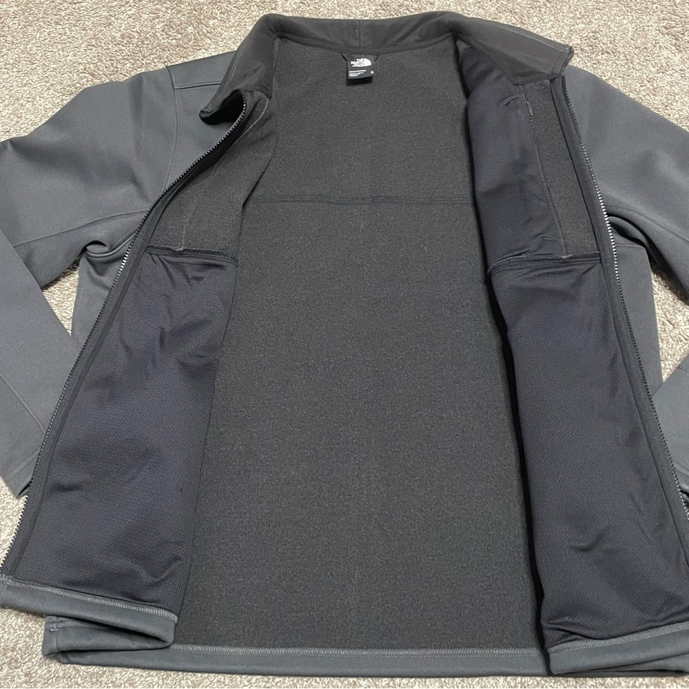 The North Face Men's Apex Risor Windwall Jacket Size XL - Picture 3 of 5
